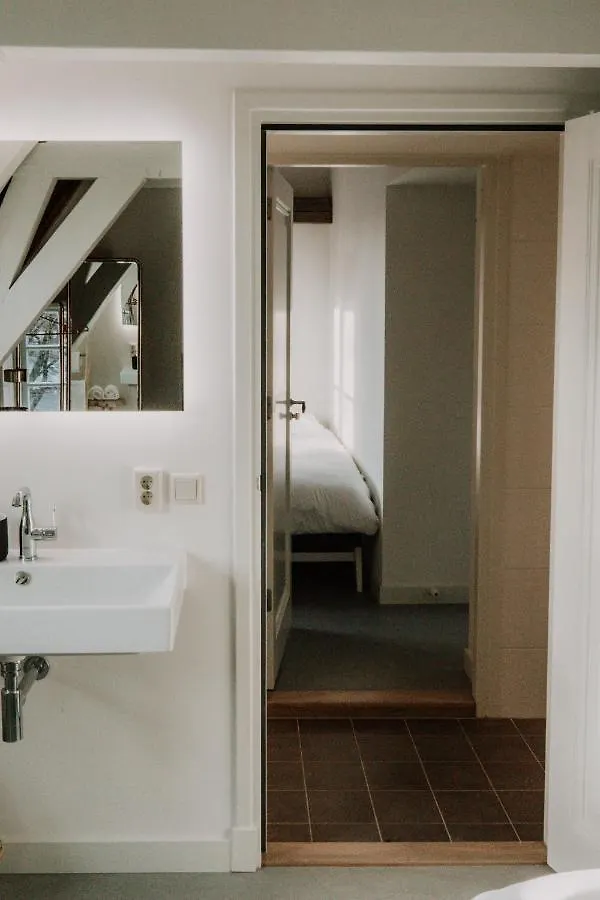 Hotel Brass Utrecht 2*,