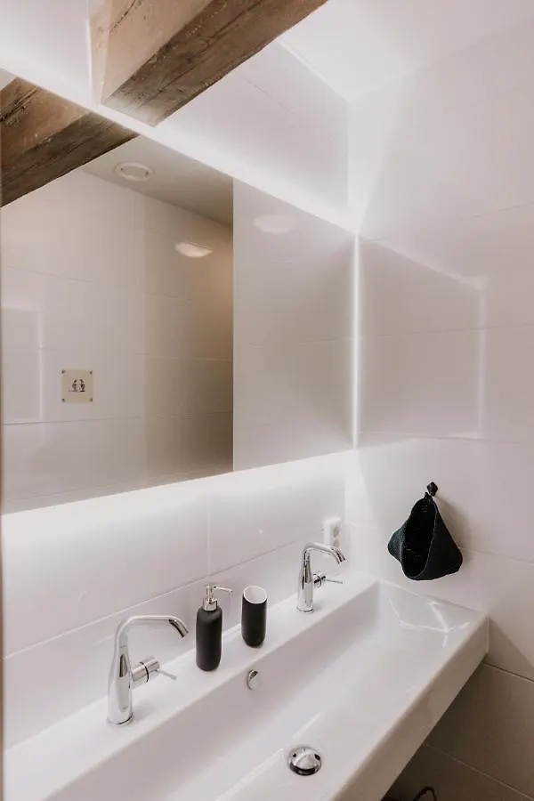 **  Hotel Brass Utrecht Paesi Bassi